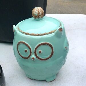 **SOLD** Owl Cookie Jar Ceramic
